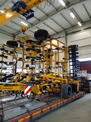 Déchaumeur à dents Agrisem Vibromulch traîné Repliable