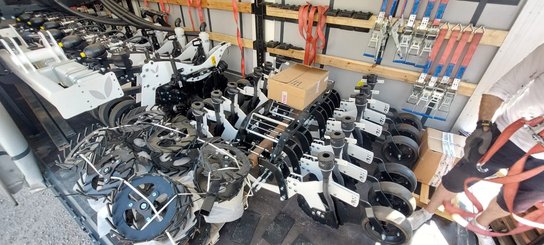 Semoir pour semis simplifié Agrisem Strip-Cat II porté Repliable