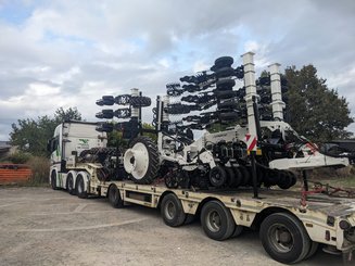 Semoir pour semis simplifié Agrisem Strip-Cat II traîné Repliable