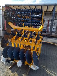 Déchaumeur à disques Agrisem Disc-O-Vigne