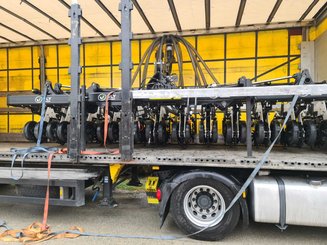 Semoir pour semis simplifié Agrisem Strip-Cat II porté Repliable