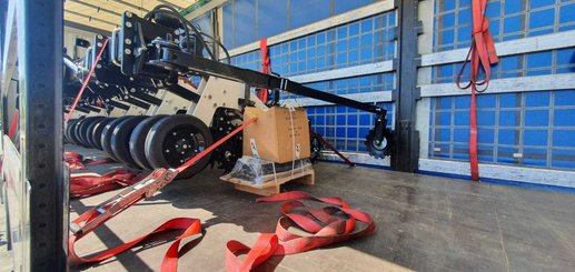 Semoir pour semis simplifié Agrisem Strip-Cat II porté Repliable