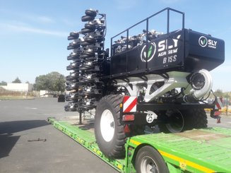 Semoir pour semis simplifié Agrisem BOSS