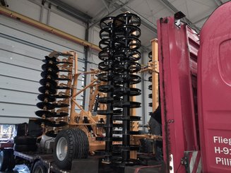 Déchaumeur à disques Agrisem Disc-O-Mulch Série R traîné Repliable