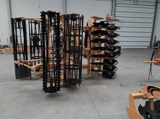 Déchaumeur à disques Agrisem Disc-O-Mulch Série R porté Repliable