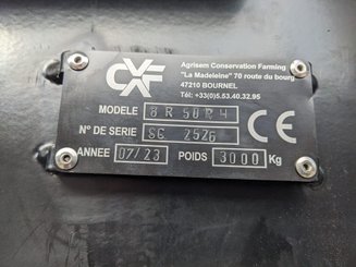 Semoir pour semis simplifié Agrisem Strip-Cat II porté Repliable