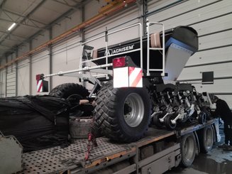 Semoir pour semis simplifié Agrisem mBOSS Rétractable