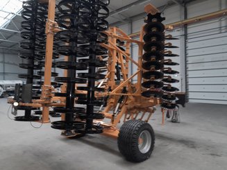 Déchaumeur à disques Agrisem Disc-O-Mulch Série R traîné Repliable