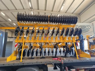 Déchaumeur Agrisem Maximulch Série 3 HD porté Fixe