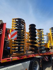 Déchaumeur à disques Agrisem Disc-O-Mulch Gold traîné Repliable