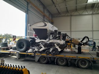 Semoir pour semis simplifié Agrisem mBOSS Rétractable