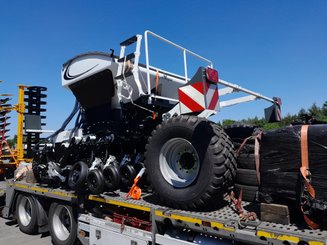 Semoir pour semis simplifié Agrisem mBOSS Rétractable