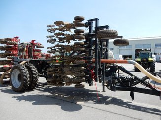 Semoir pour semis simplifié Agrisem Strip-Cat II traîné Repliable