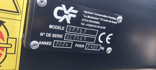 Semoir pour semis simplifié Agrisem Strip-Cat II porté Fixe