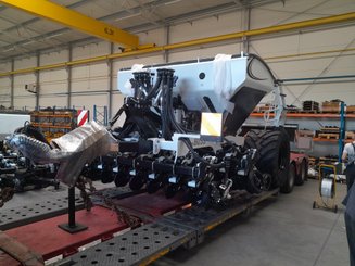 Semoir pour semis simplifié Agrisem mBOSS Rétractable