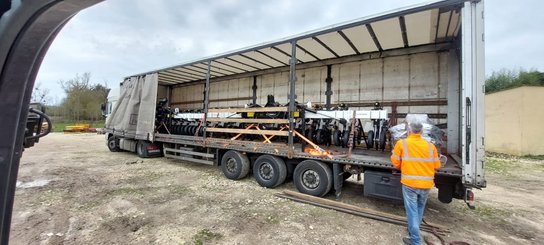 Semoir pour semis simplifié Agrisem Strip-Cat II porté Repliable