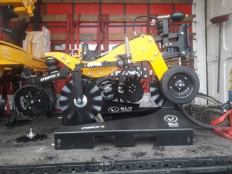 Déchaumeur à dents Agrisem Agromulch Gold porté Fixe