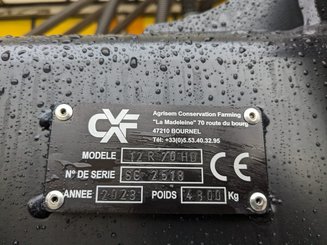 Semoir pour semis simplifié Agrisem Strip-Cat II porté Fixe