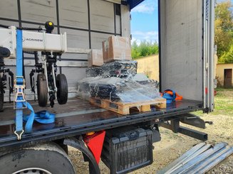 Semoir pour semis simplifié Agrisem Strip-Cat II porté Repliable