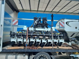 Semoir pour semis simplifié Agrisem mBOSS Rétractable