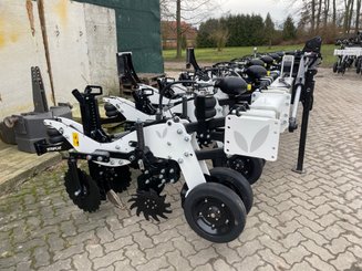Semoir pour semis simplifié Agrisem Strip-Cat II porté Repliable