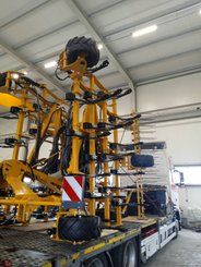 Semoir pour semis simplifié Agrisem Vibrosem porté Repliable