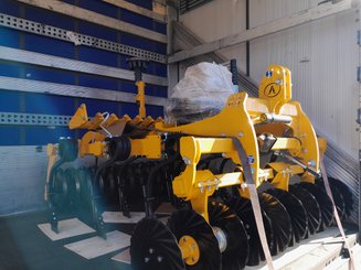 Divers agricole Agrisem Vibrosem porté Fixe