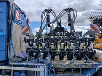 Semoir pour semis simplifié Agrisem BOSS Dual porté F