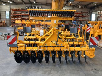 Déchaumeur à disques Agrisem Disc-O-Mulch Série R porté Fixe