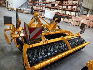 Déchaumeur à disques Agrisem Disc-O-Mulch Série R porté Fixe