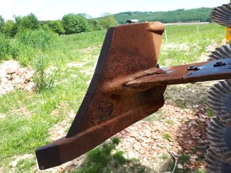 Déchaumeur Agrisem Maximulch Série 3 traîné Repliable