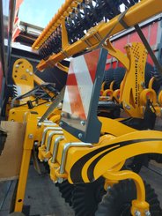 Déchaumeur Agrisem Maximulch Série 3 HD porté Fixe