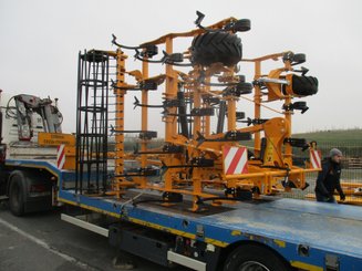 Déchaumeur à dents Agrisem Vibromulch porté Repliable