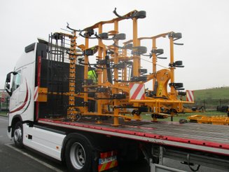 Déchaumeur à dents Agrisem Vibromulch porté Repliable