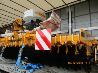 Déchaumeur à disques Agrisem Disc-O-Mulch Gold porté Repliable