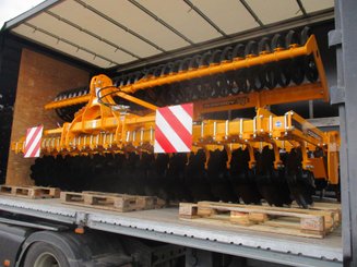 Déchaumeur à disques Agrisem Disc-O-Mulch Gold porté Repliable