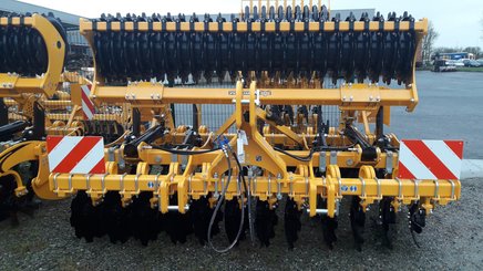 Déchaumeur Agrisem Maximulch Série 3 porté Fixe