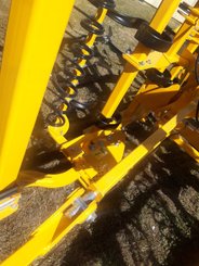 Déchaumeur à dents Agrisem Vibromulch porté Repliable