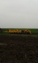 Déchaumeur Agrisem Maximulch Série 6 traîné Repliable