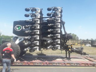 Semoir pour semis simplifié Agrisem BOSS