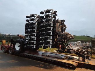 Semoir pour semis simplifié Agrisem BOSS