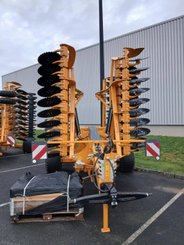 Déchaumeur à disques Agrisem Disc-O-Mulch Série R traîné Repliable