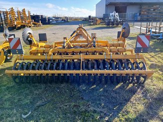 Déchaumeur à disques Agrisem Disc-O-Mulch Série R porté Fixe