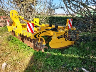 Déchaumeur Agrisem Maximulch Série 3 porté Fixe