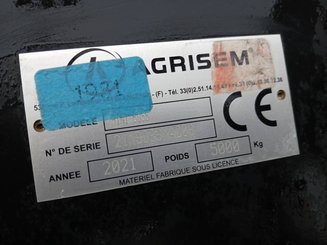Semoir pour semis simplifié Agrisem mBOSS Rétractable
