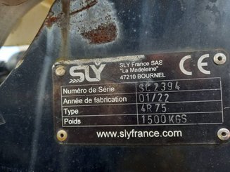 Semoir pour semis simplifié Agrisem Strip-Cat II porté Fixe