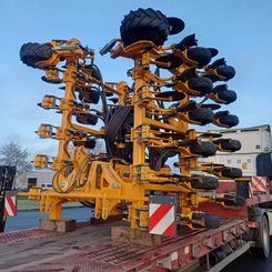 Semoir pour semis simplifié Agrisem Tri-O-Sem porté Repliable