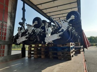 Semoir pour semis simplifié Agrisem BOSS Repliable