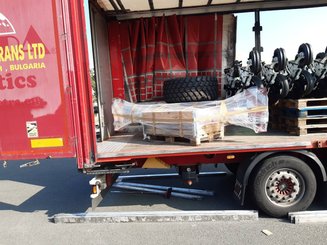 Semoir pour semis simplifié Agrisem BOSS Repliable