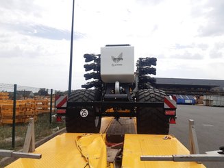 Semoir pour semis simplifié Agrisem BOSS Repliable